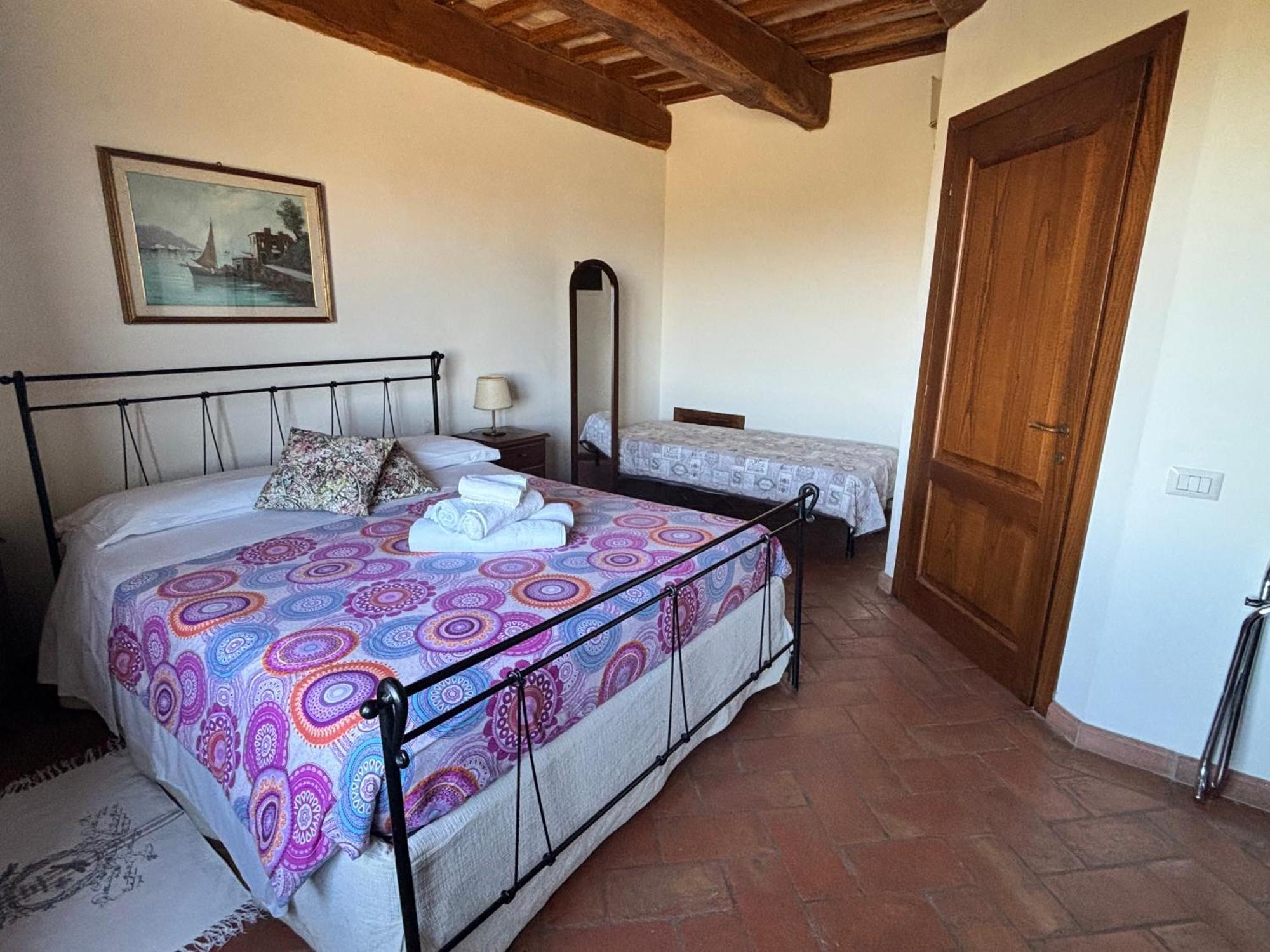 Agriturismo Podere Marcampo Volterra Exterior foto